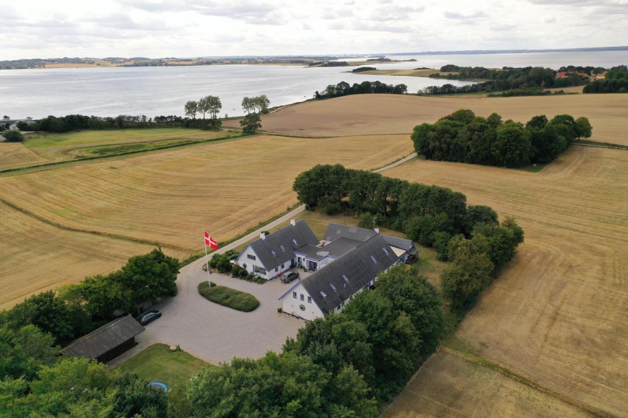 Rolso Retreat Vila Knebel Exterior foto